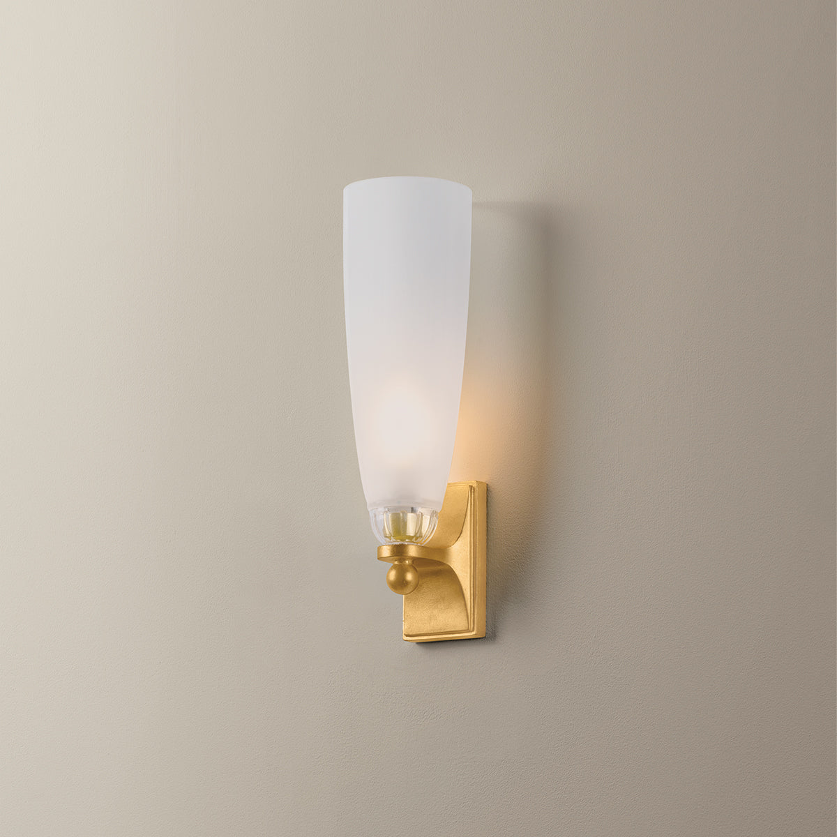 Hudson Valley Ravenswood Wall Sconce in Vintage Gold Leaf, alternate view 1