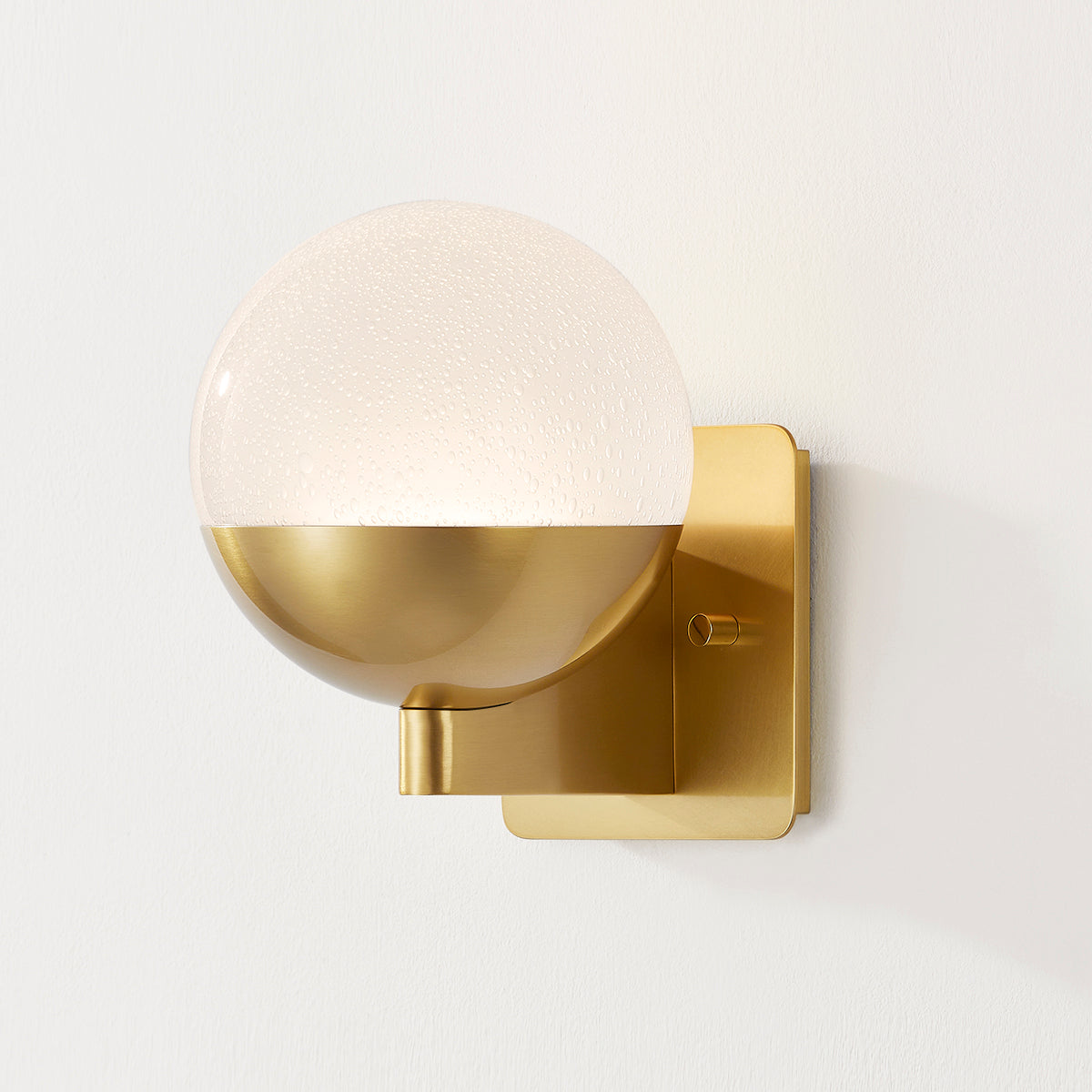 Hudson Valley Rochford Wall Sconce in Aged Brass, alternate view 2
