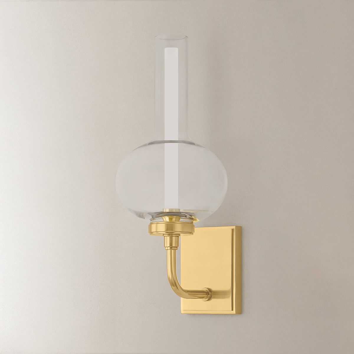 Hudson Valley Rossman Wall Sconce in Aged Brass, alternate view 1