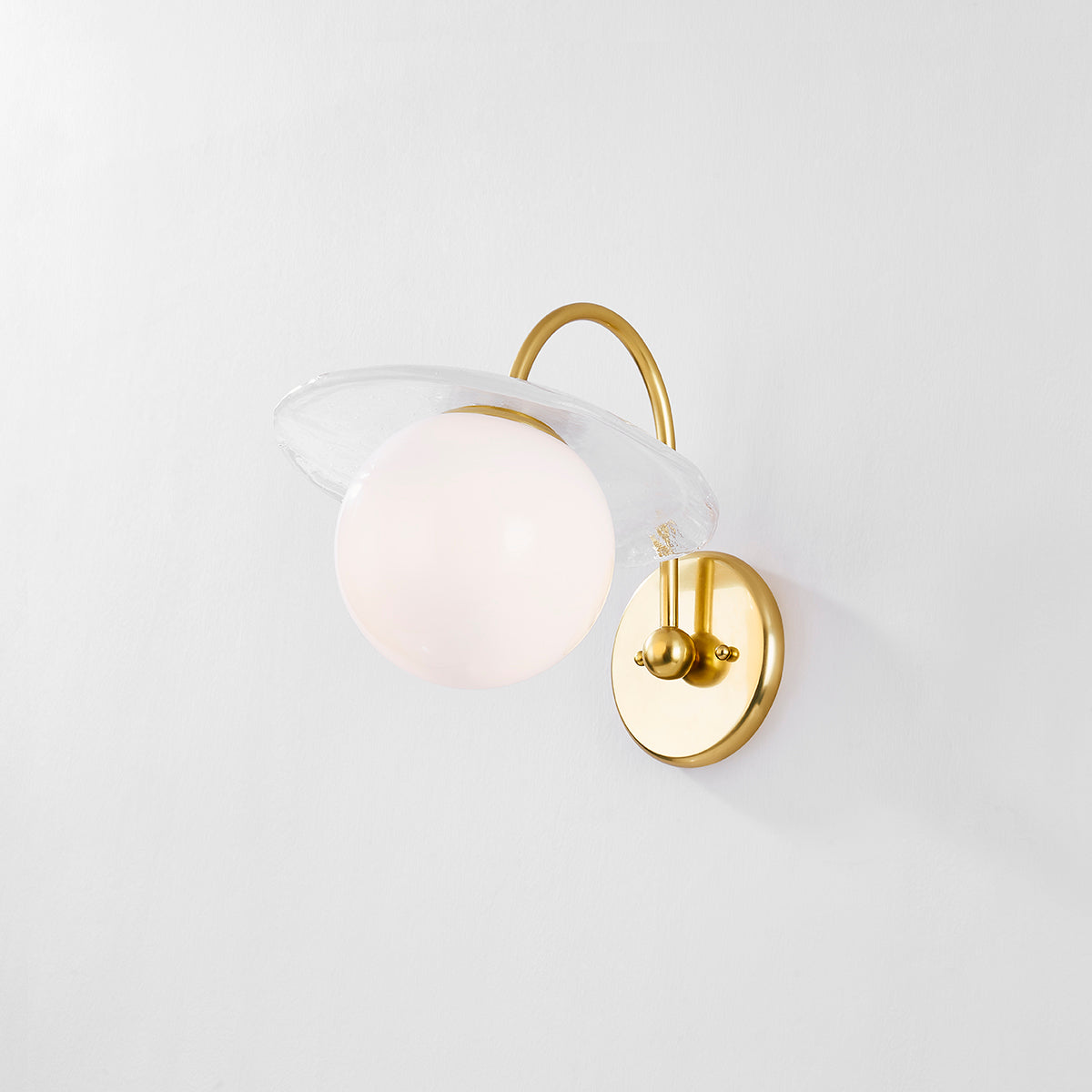 Hudson Valley Stampford Wall Sconce in Aged Brass, alternate view 2