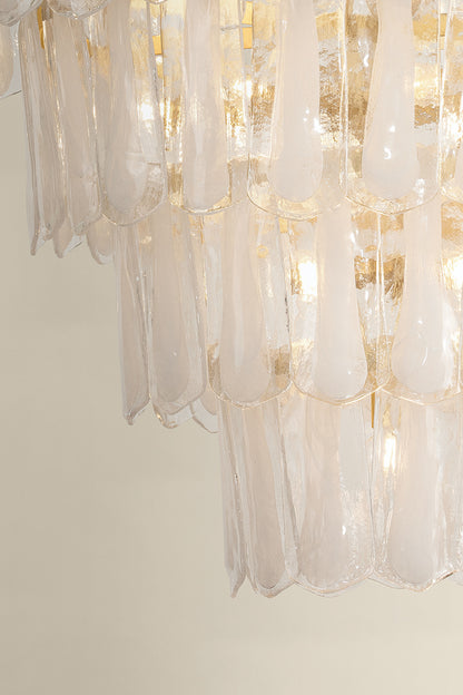 Hudson Valley Tappan 21-Light Chandelier in Vintage Gold Leaf, room setting 3