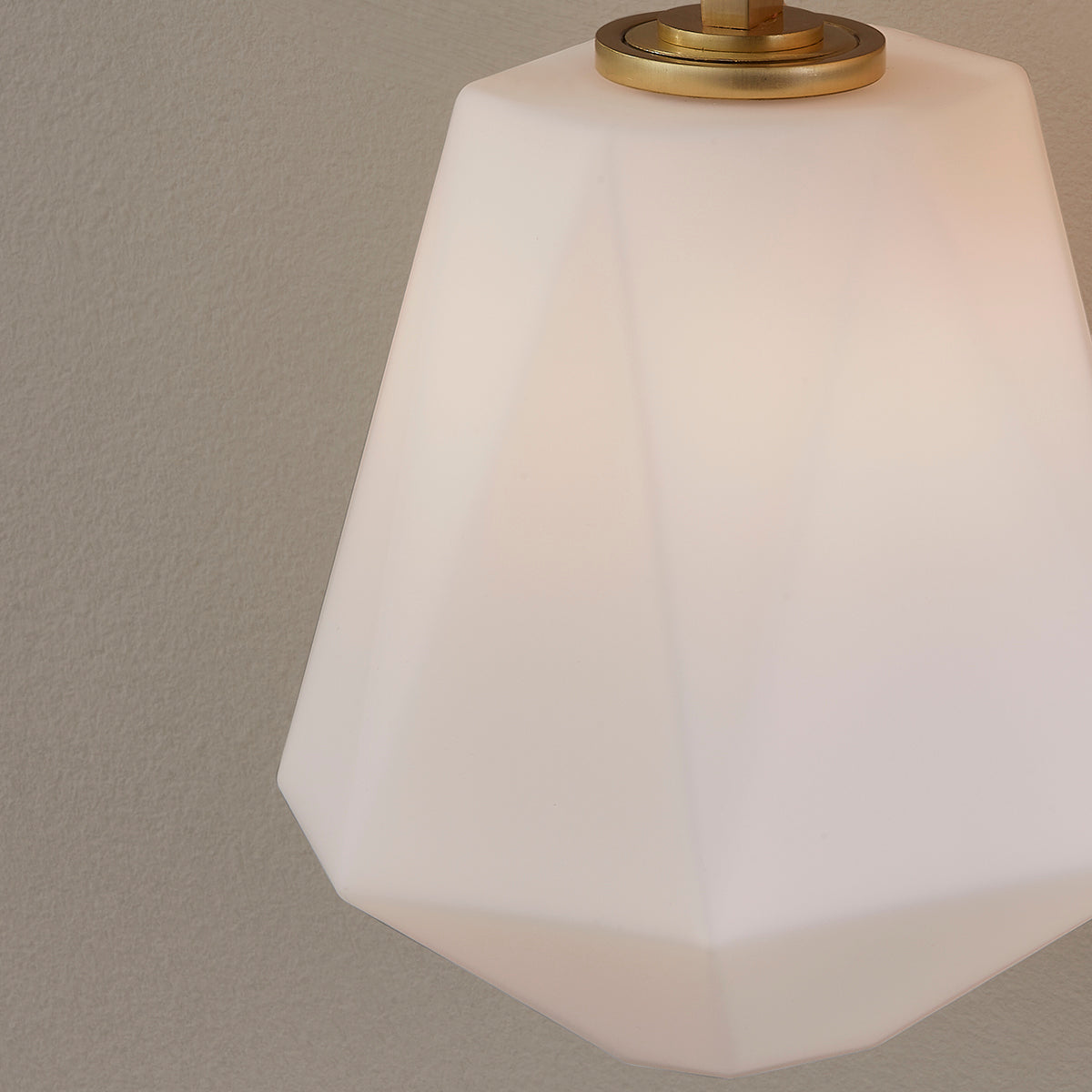 Hudson Valley Tring Wall Sconce Aged Brass detail view 1