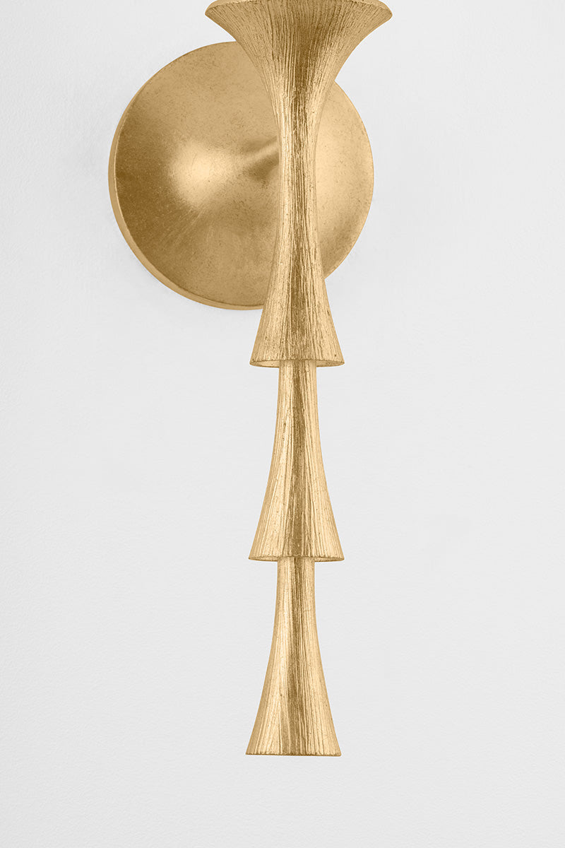 Hudson Valley Vails Gate Wall Sconce in Vintage Gold Leaf, room setting 2