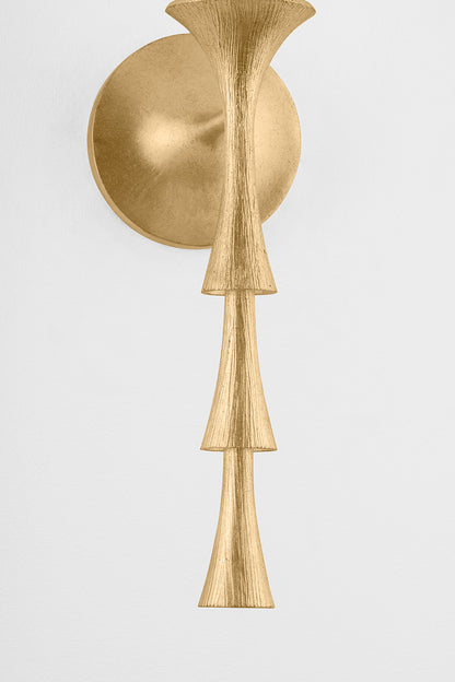 Hudson Valley Vails Gate Wall Sconce in Vintage Gold Leaf, room setting 2