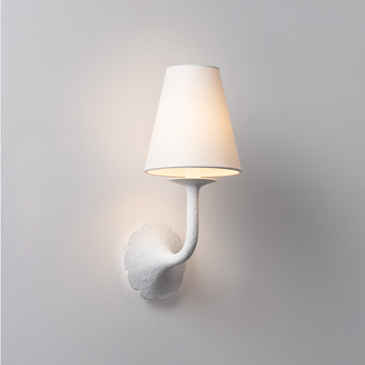 Hudson Valley Winnipeg Wall Sconce White Plaster detail view 2