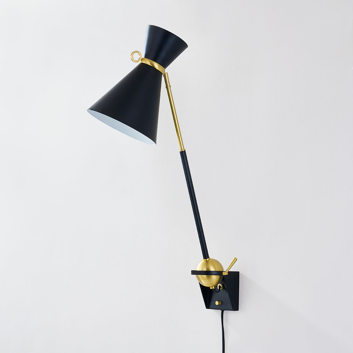 Hudson Valley Winsted Plug-In Wall Sconce in Aged Brass / Soft Black, alternate view 1