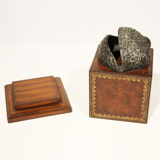 Maitland-Smith Frog Tissue Holder, Deep Chocolate Leather, Verdigris, 7"W (8111-12 YUU906TP8F)