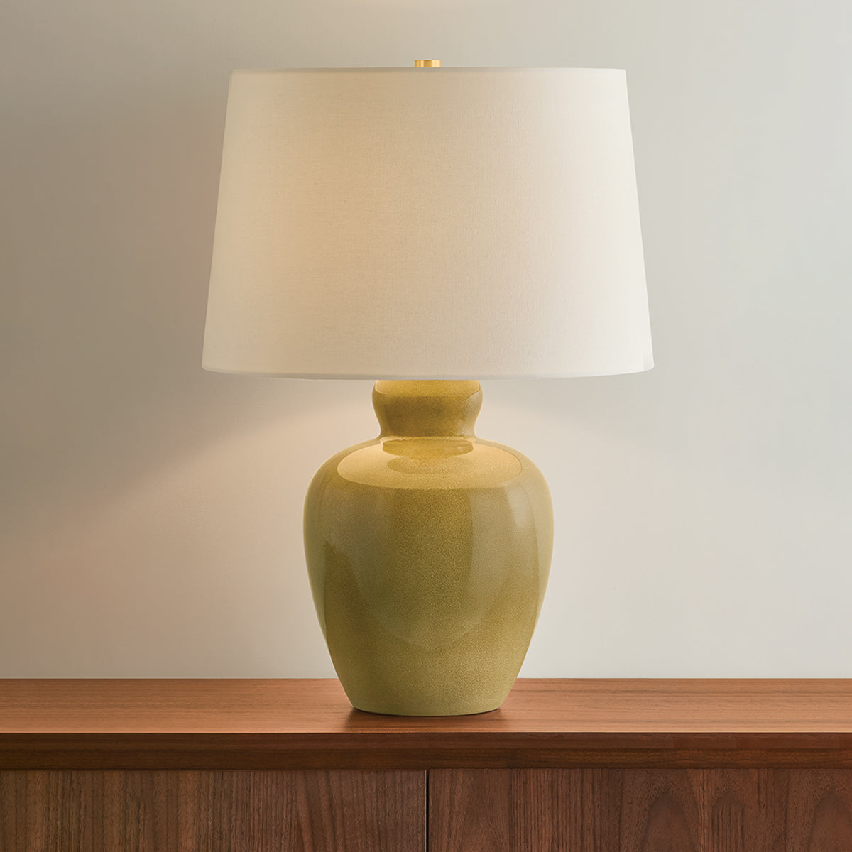 Mitzi by Hudson Valley Lighting Azaire Table Lamp in Aged Brass / Ceramic Ginger Tea, detail view 5