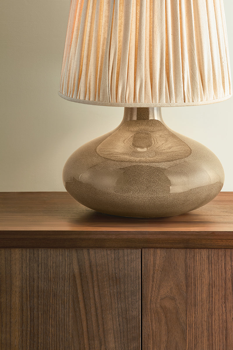 Mitzi by Hudson Valley Lighting Clementine Table Lamp in Aged Brass / Ceramic Mocha Luce, detail view 4