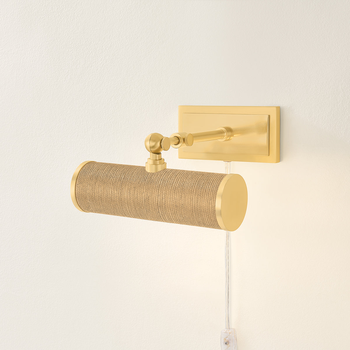Mitzi by Hudson Valley Lighting Holly Plug-In Picture Light in Aged Brass / Grasscloth, detail view 4