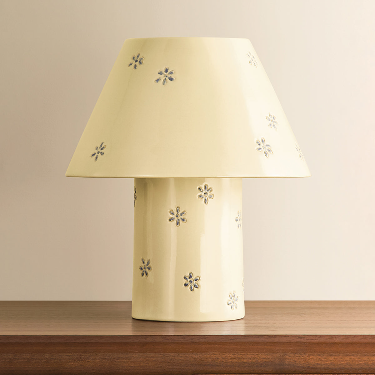 Mitzi by Hudson Valley Lighting Seraphine Table Lamp in Aged Brass / Ceramic Scattered Blossom, detail view 2