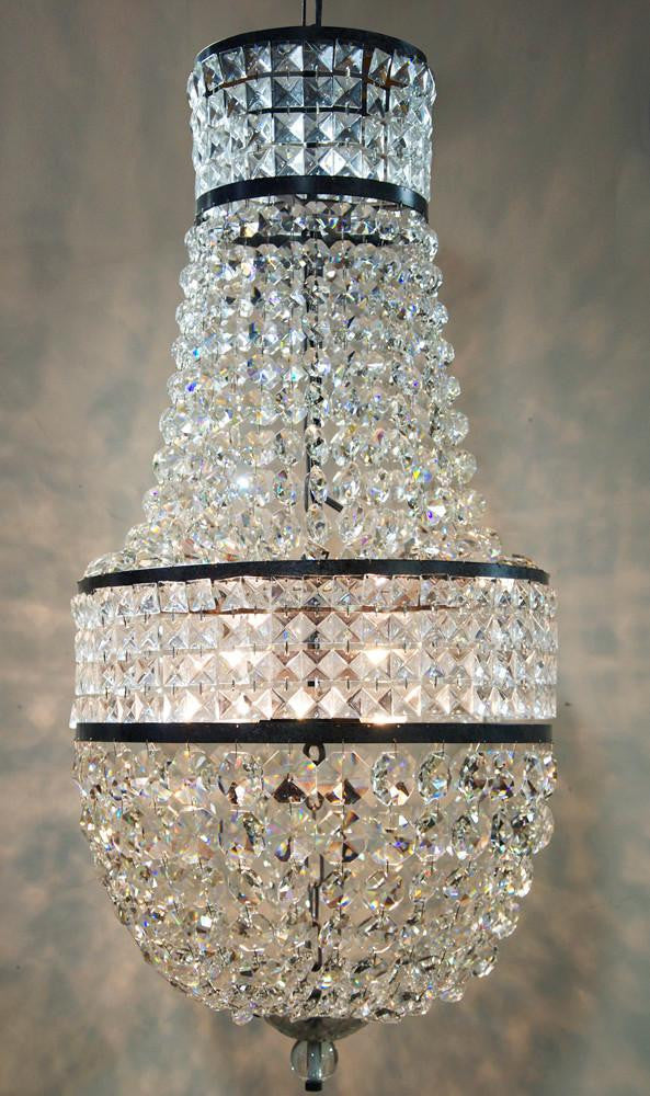 Noir Anna Chandelier Matte Black