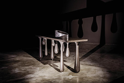 Noir Drop Console Pale