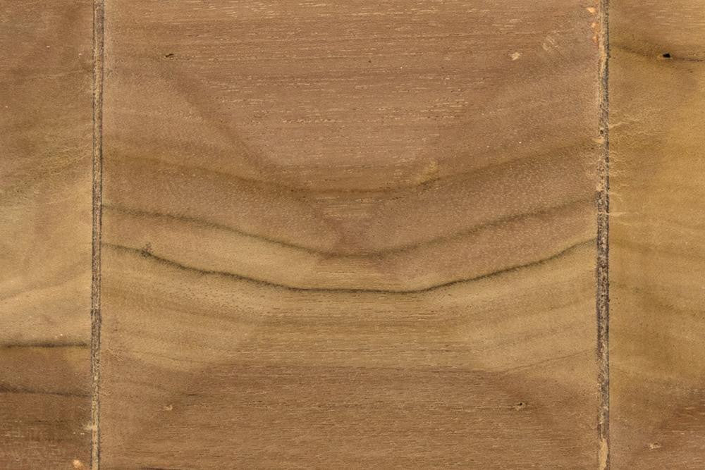 Furniture-Noir-GCHA309T