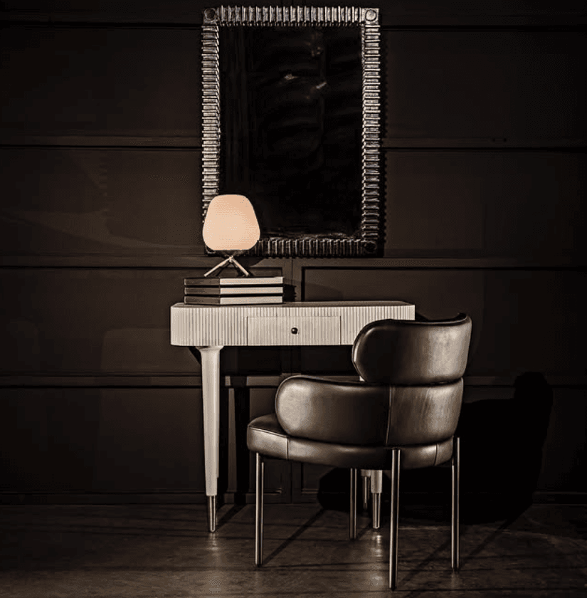 Noir Foka Table Lamp