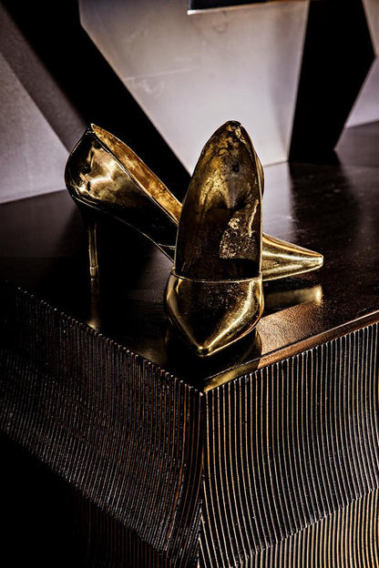 Noir Heel Sculpture