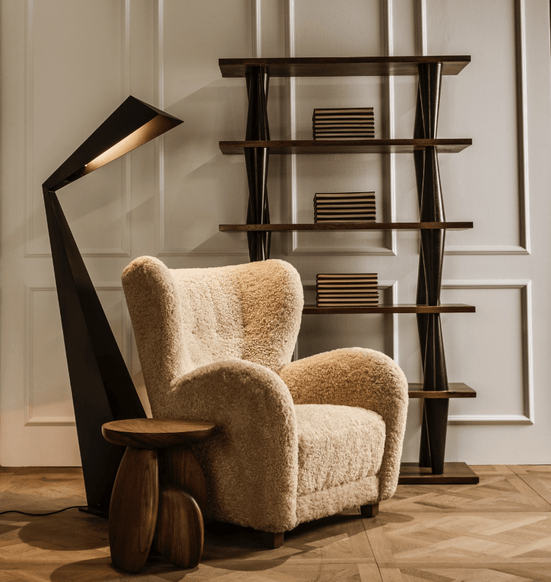 Noir Mood Bookcase