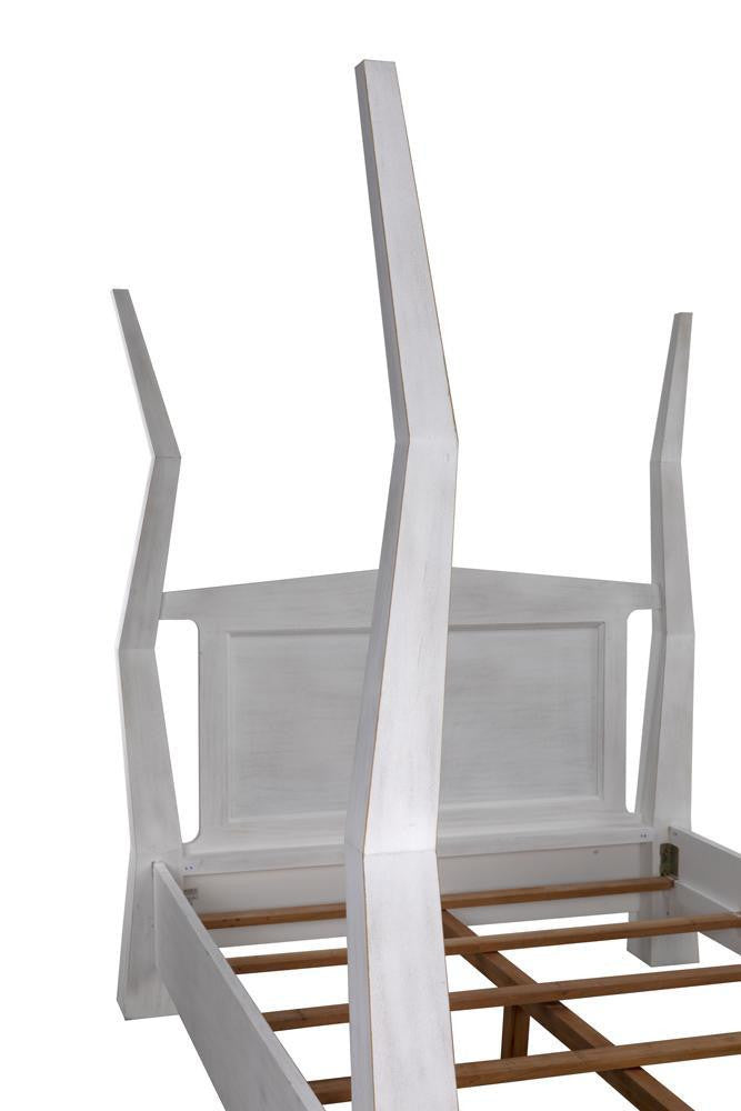 Noir Patras Bed, Queen, White Wash