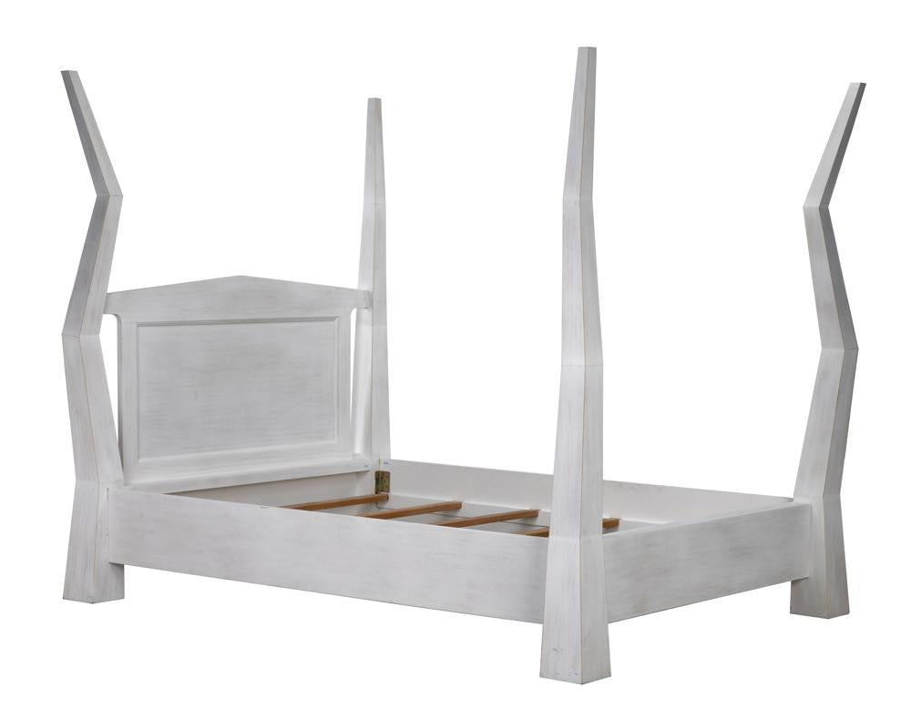 Noir Patras Bed, Queen, White Wash