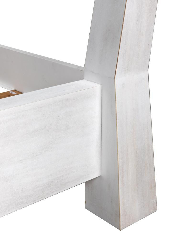 Noir Patras Bed, Queen, White Wash