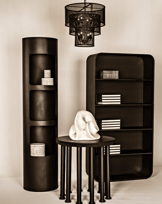 Noir Traugott Sculpture