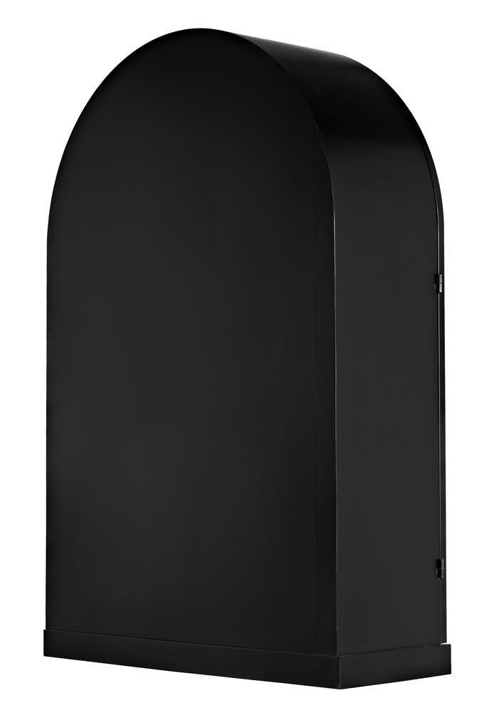 Noir Yoke Hutch