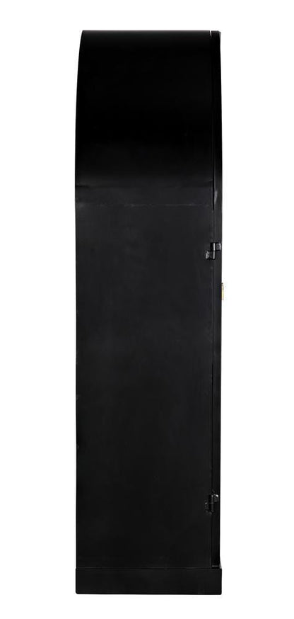 Noir Yoke Hutch