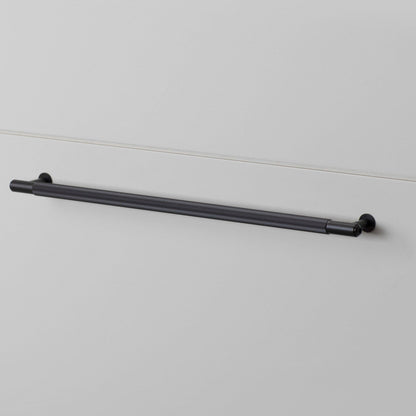 Pull Bar - Linear, Large, Black