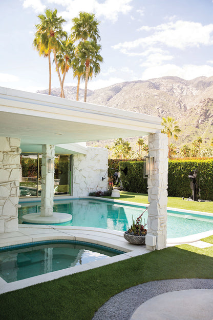 Exterior-Hinkley-HL1005