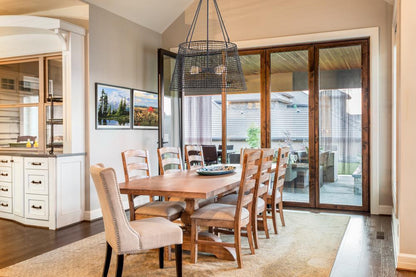 Savoy House Longleaf 4-Light Outdoor Chandelier in Matte Black, Savoy House 7-6192-4-89 ALXLE