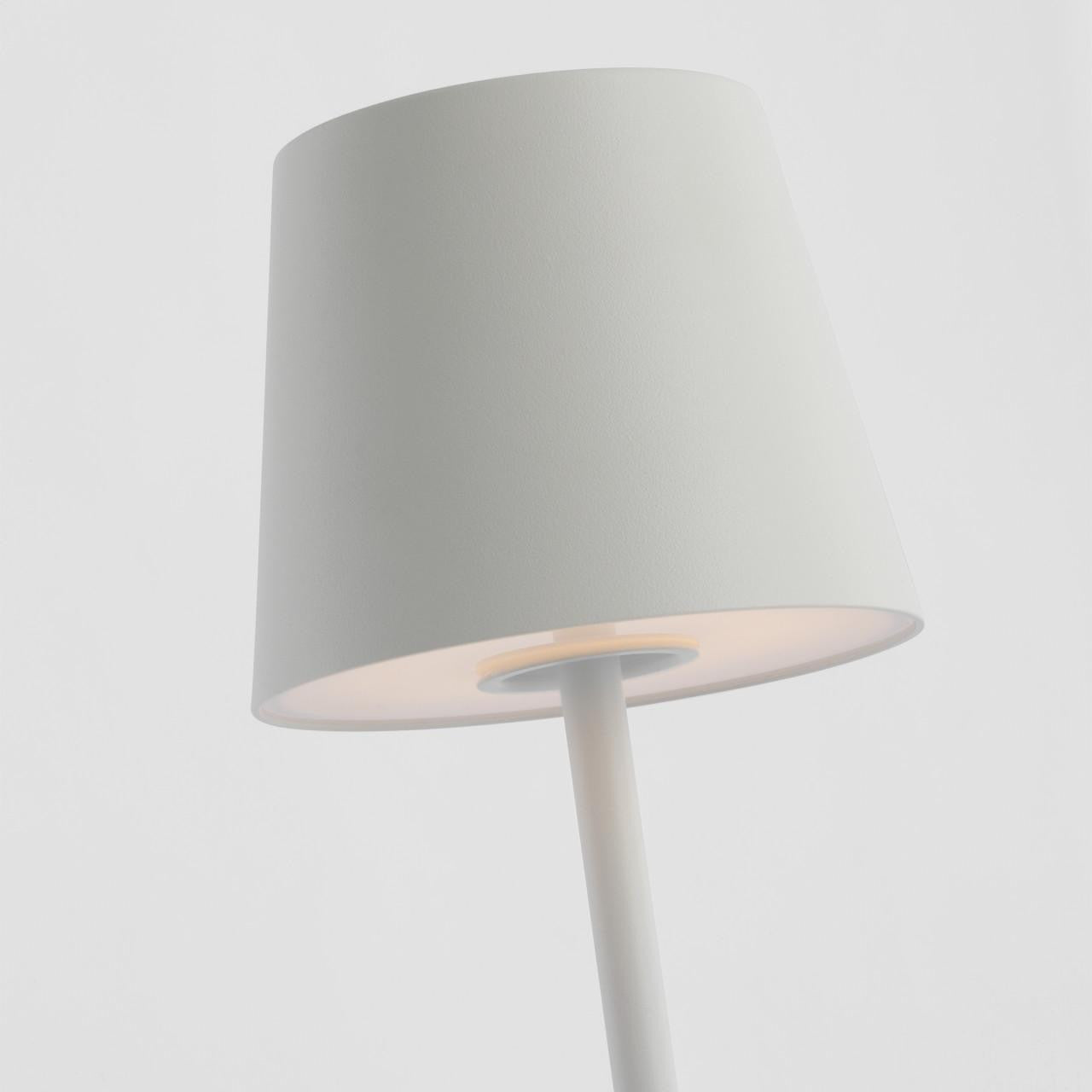 Visual Comfort & Co. Modern Collection Nevis Short Accent Rechargeable Table Lamp