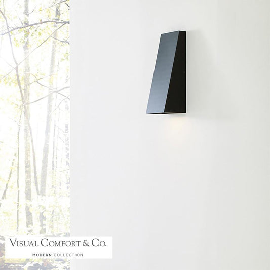 Visual Comfort Modern Pitch LED Outdoor Wall Mount 277V Black