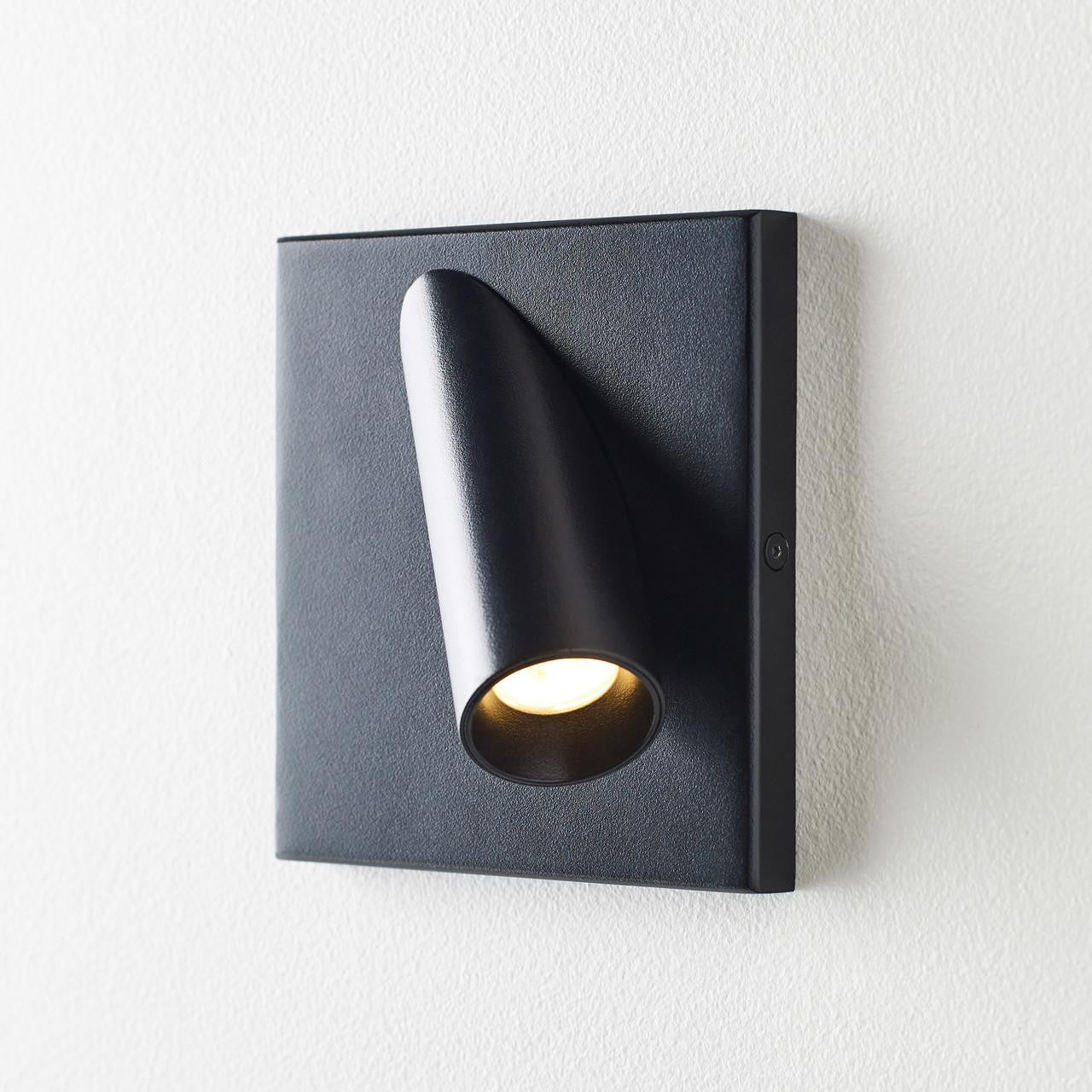 Visual Comfort & Co. Modern Collection Ponte Outdoor Wall Sconce