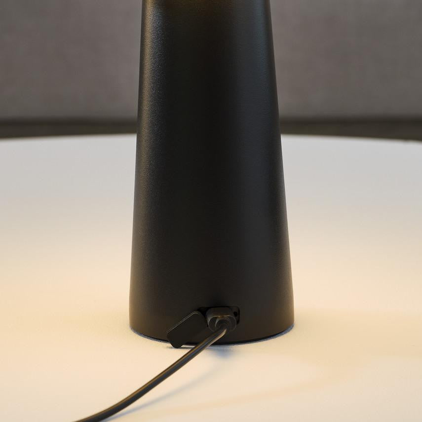 Visual Comfort & Co. Modern Collection Sesa Short Accent Rechargeable Table Lamp