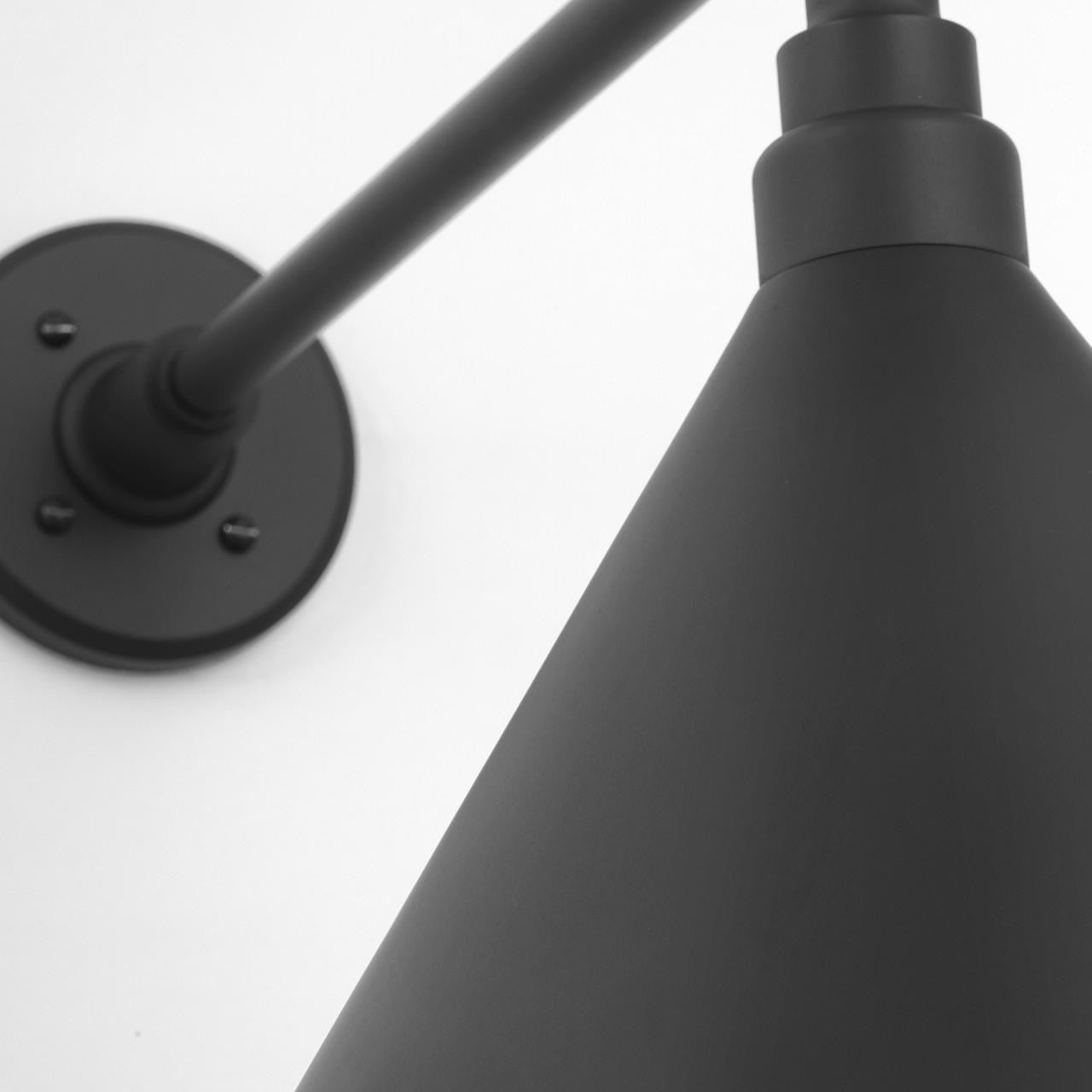 Visual Comfort & Co. Signature Collection Academy 17.5" Mack Barn Light