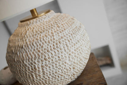Visual Comfort Signature Avedon Small Table Lamp Natural Rattan