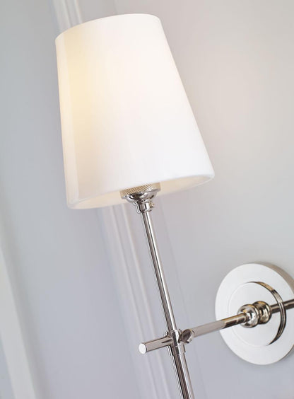 Visual Comfort Signature Bryant Bathroom Wall Sconce Hand-Rubbed Antique Brass
