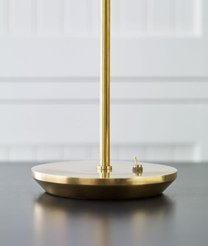 Visual Comfort & Co. Signature Collection Clemente Table Lamp, 1-Light, Brass, Black, 20.75"H (ARN 3010HAB-BLK 2K3PA)
