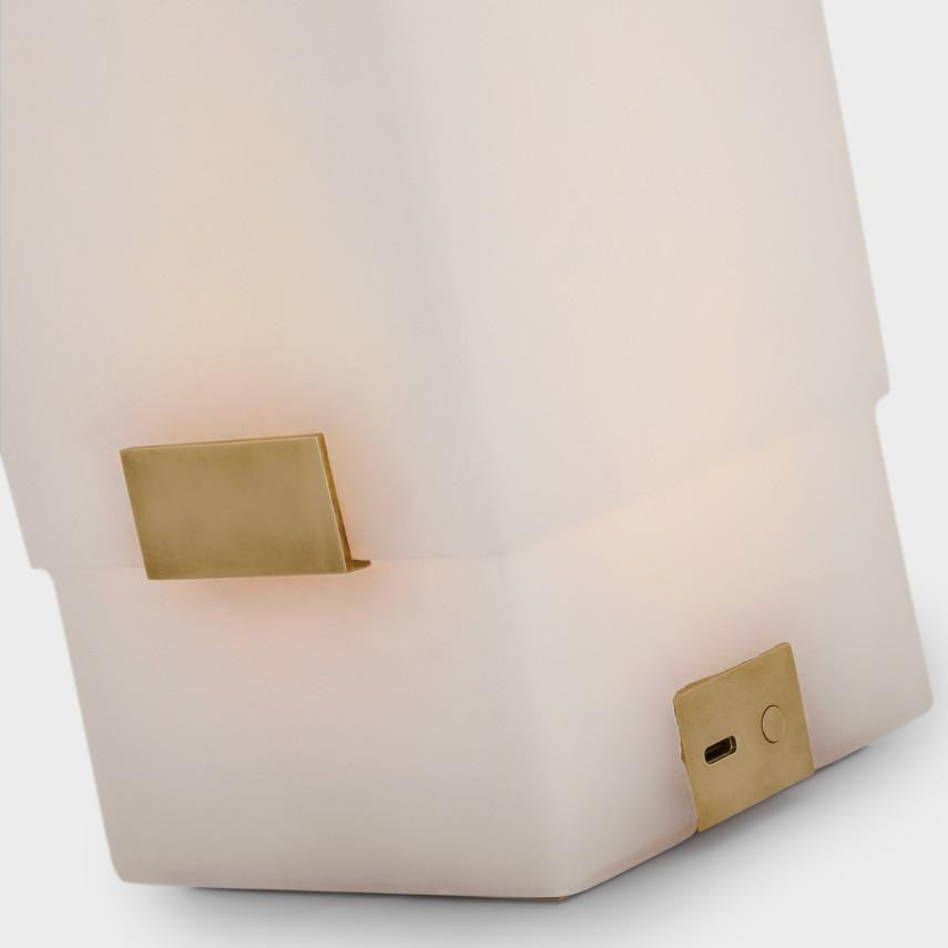 Visual Comfort & Co. Signature Collection Covet 16" Rechargeable Table Lamp, Visual Comfort & Co. Signature Collection KW 3905ALB/AB DDF9U