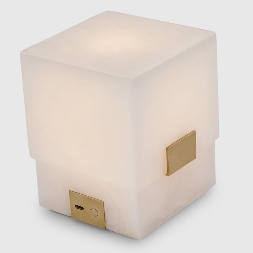 Visual Comfort & Co. Signature Collection Covet 6" Rechargeable Accent Lamp, Visual Comfort & Co. Signature Collection KW 3904ALB/AB N1W7Q