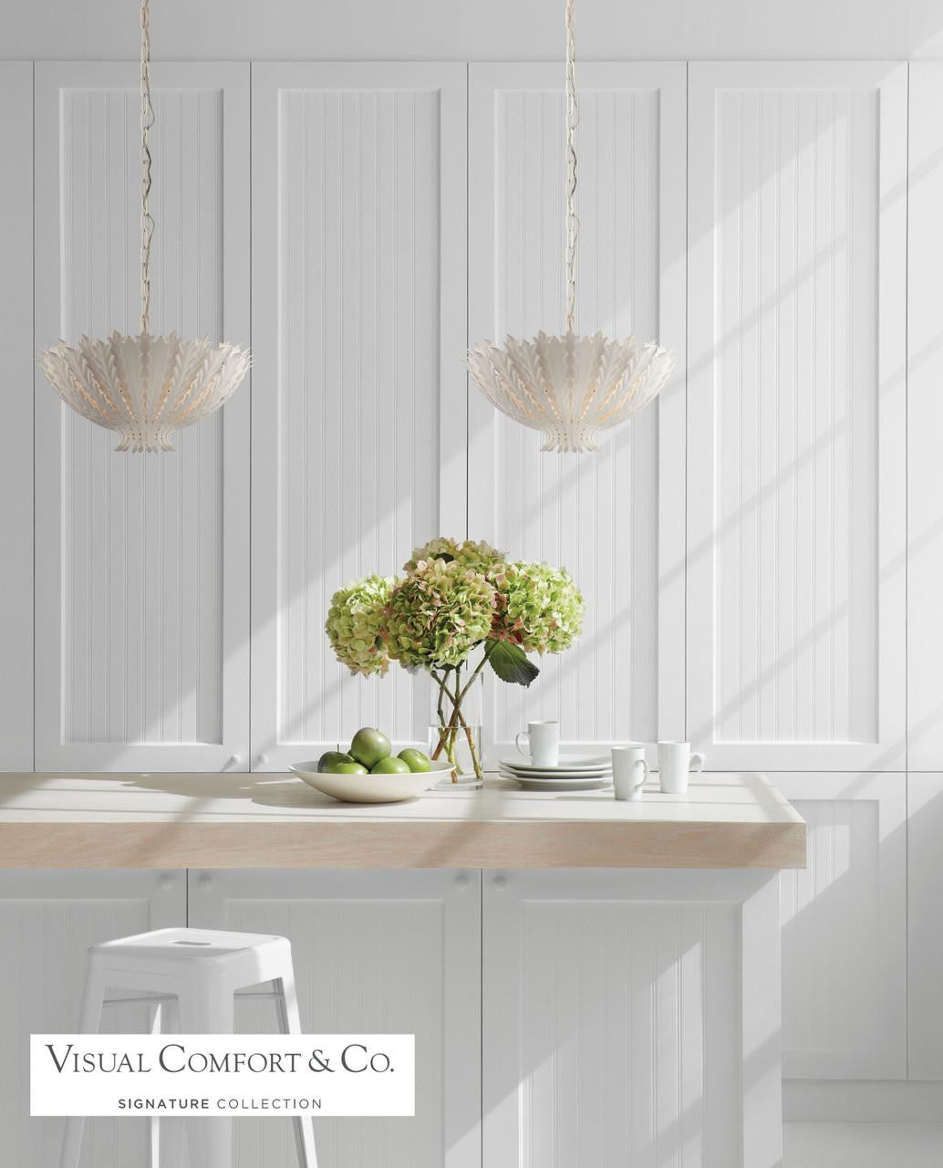 Visual Comfort & Co. Signature Collection Hampton Medium Chandelier