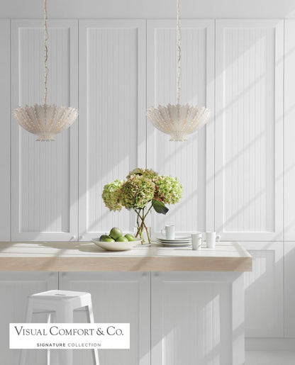 Visual Comfort & Co. Signature Collection Hampton Medium Chandelier