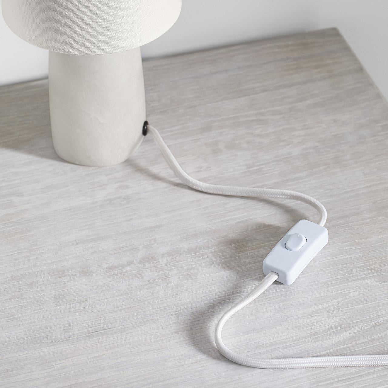 Visual Comfort & Co. Signature Collection Jinny Medium Table Lamp