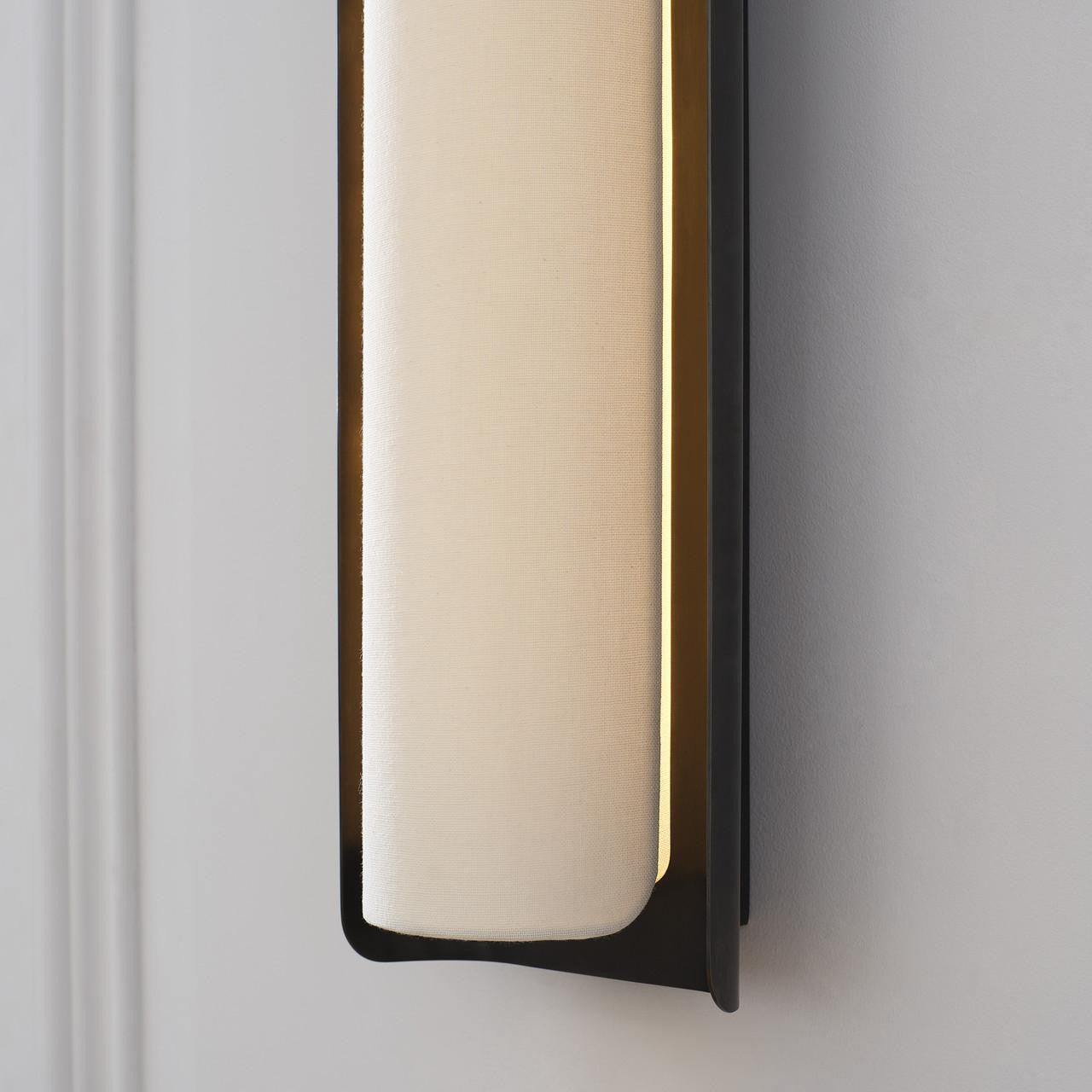 Visual Comfort Signature Penumbra 21 Bronze and White