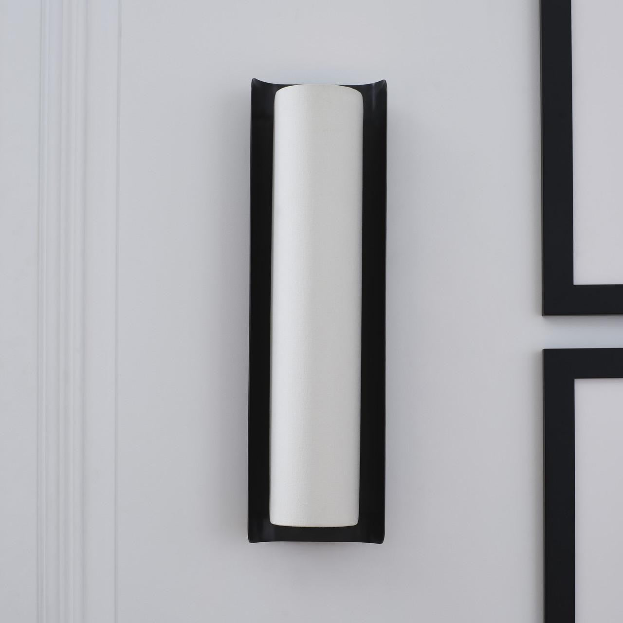 Visual Comfort & Co. Signature Collection Penumbra 21" Sconce