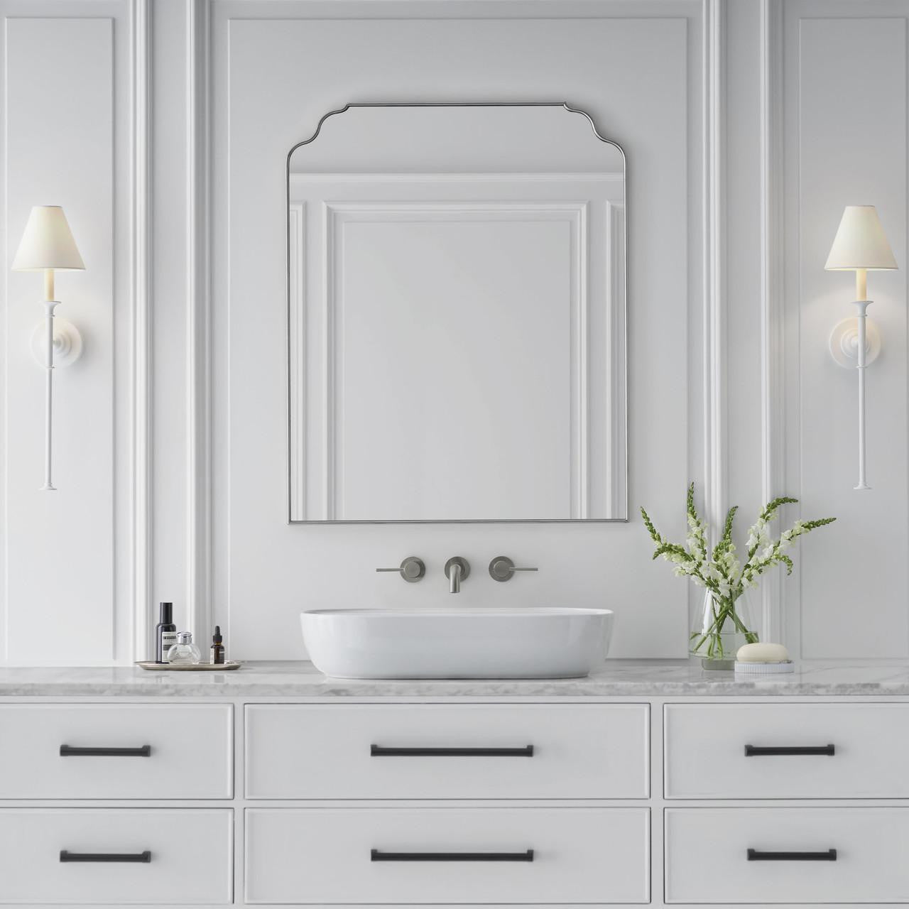 Visual Comfort & Co. Signature Collection Piaf Large Tail Wall Sconce