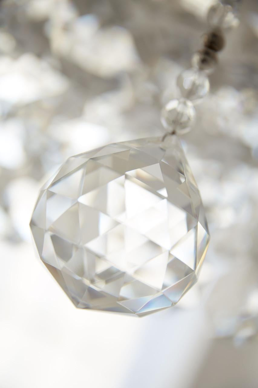 Visual Comfort & Co. Signature Collection Sanger Chandelier