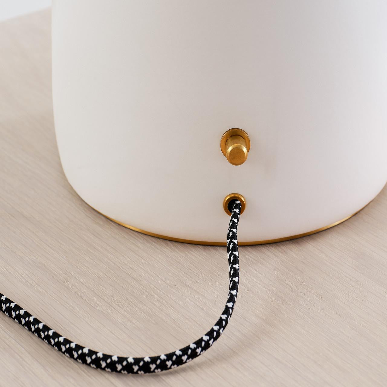 Visual Comfort & Co. Signature Collection Tiglia Tall Table Lamp