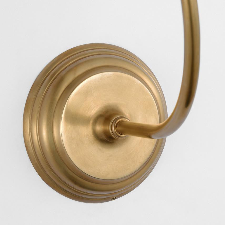 Visual Comfort & Co. Signature Collection Wyatt 20" Sconce