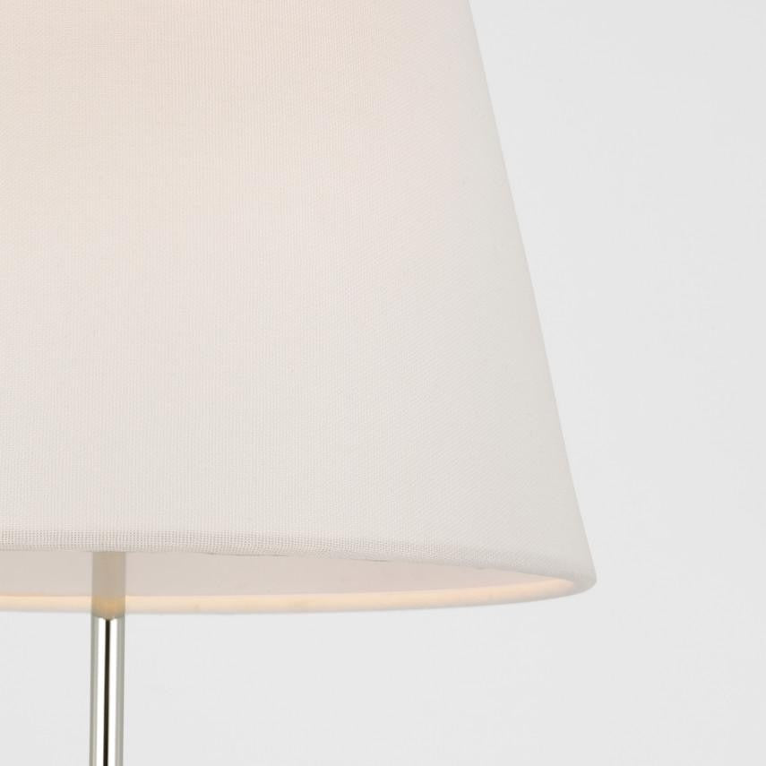 Visual Comfort & Co. Signature Collection Wyatt 29" Buffet Lamp